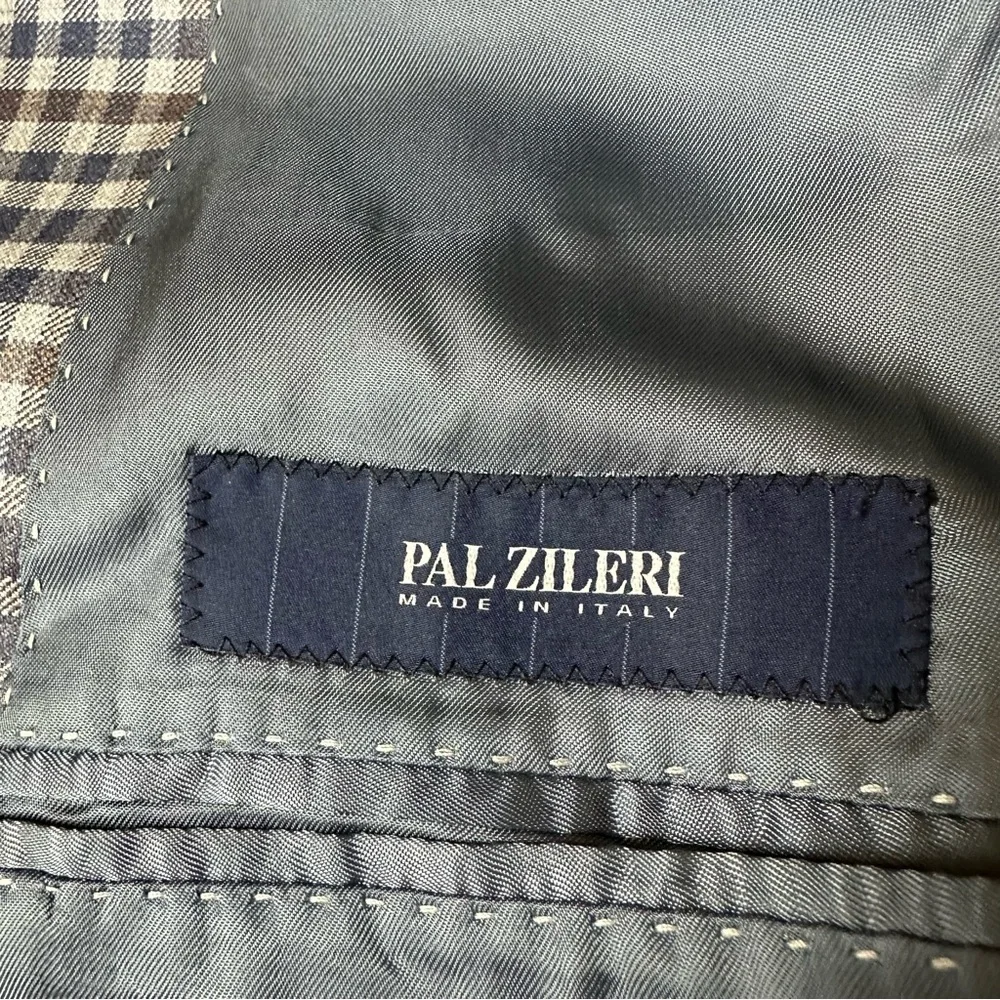 Pal Zileri stylish checkered